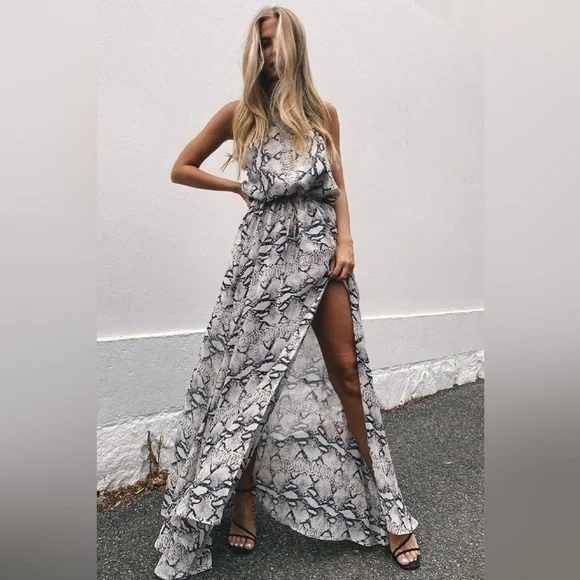 SNDYS Tahyna Animal Reptile Print Halter Maxi Dress - Picture 7 of 8